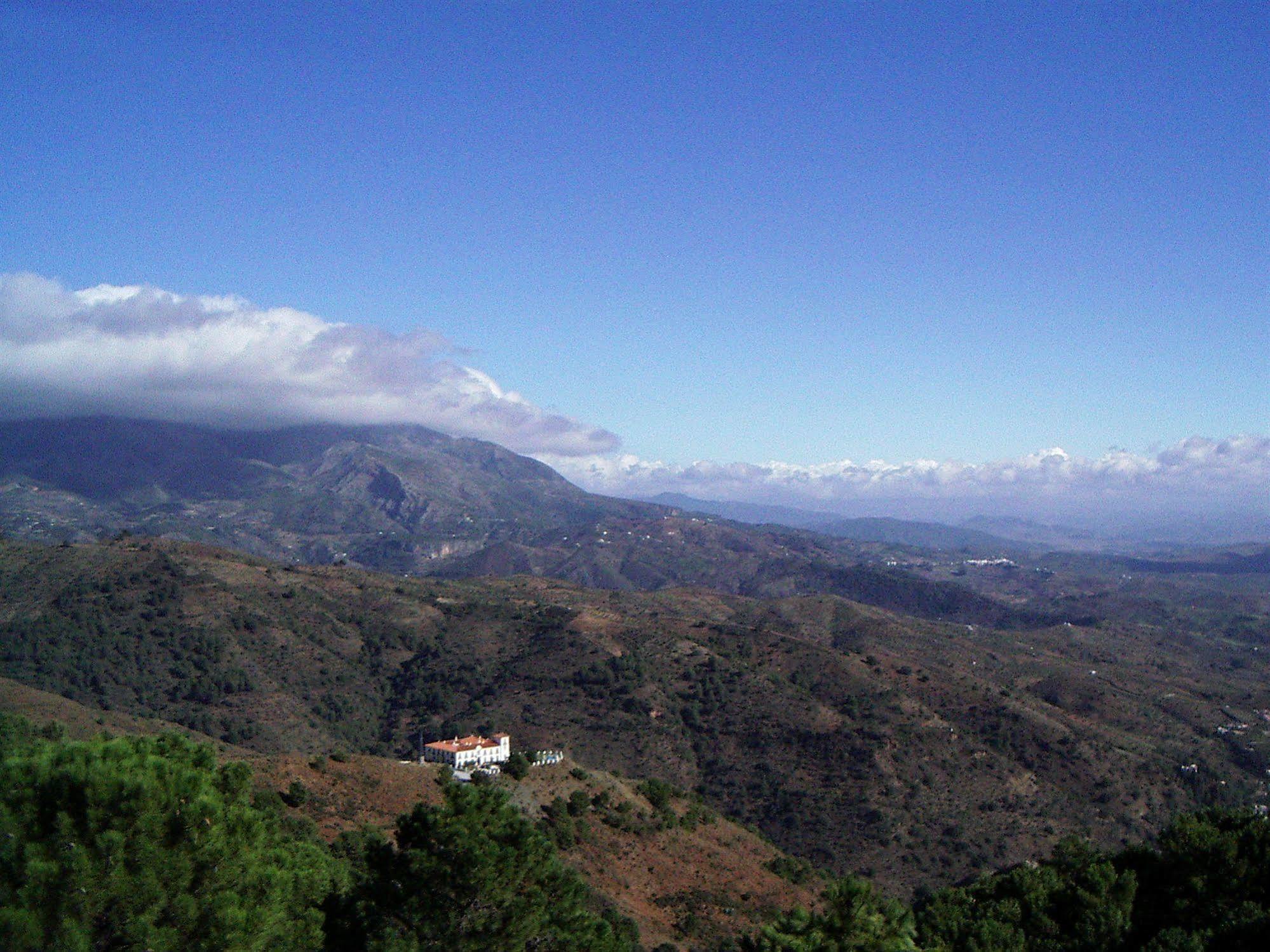 Hotel Cerro De Hijar Tolox Exterior foto